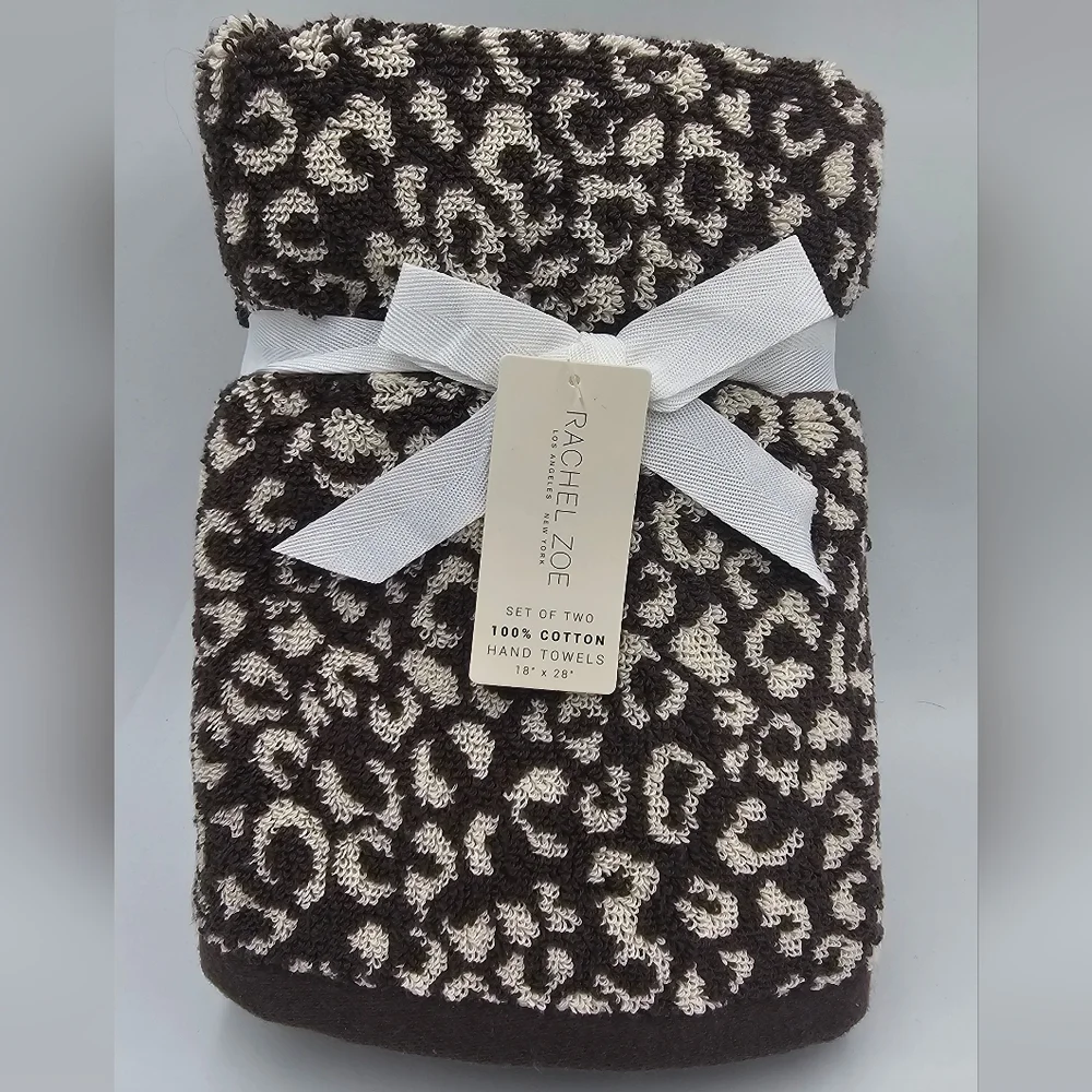Rachel Zoe 2 Piece Cheetah Leopard Print Hand Towel Set Brown White 100% Cotton